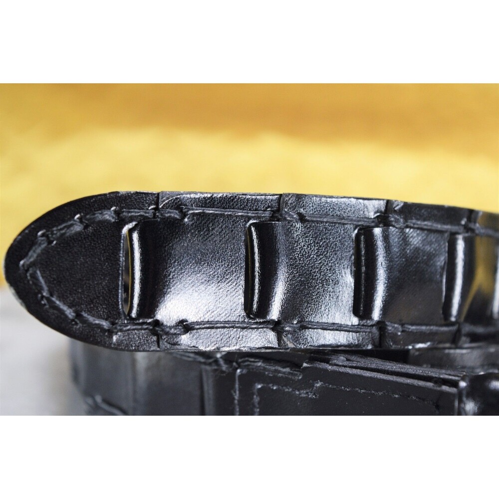 The Ritz Accessories Collection Size M Black Leather Fully Adjustable Belt - Picture 5 of 10